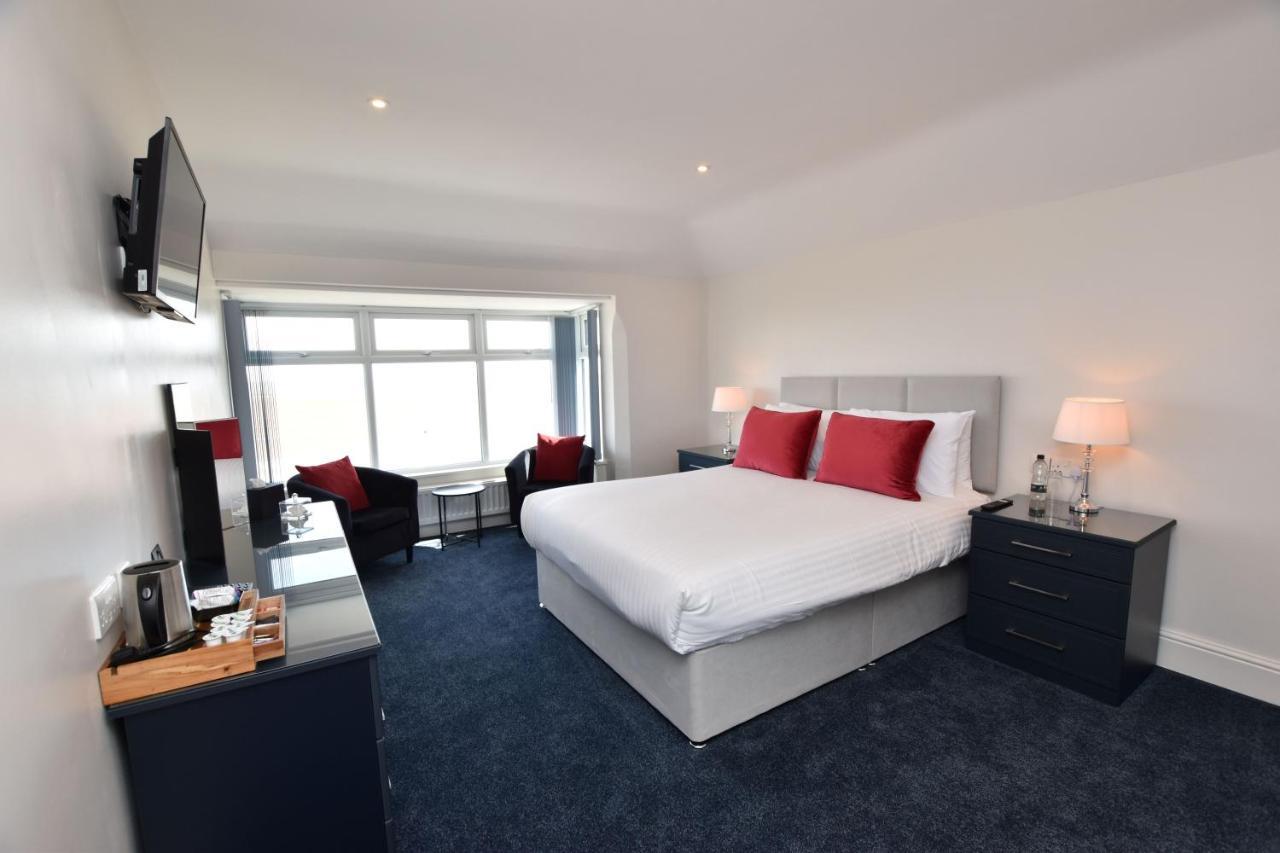 קלית'ורפס Kingsway Hotel. מראה חיצוני תמונה