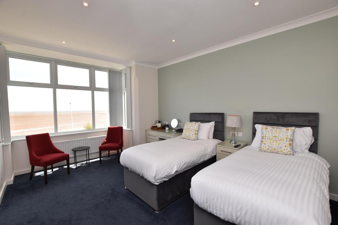 קלית'ורפס Kingsway Hotel. מראה חיצוני תמונה