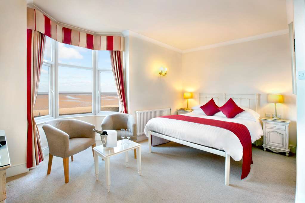 קלית'ורפס Kingsway Hotel. חדר תמונה